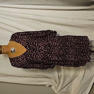 Maurices Lined Dress with drawstring back. Mid length and mid sleeve. Size Small